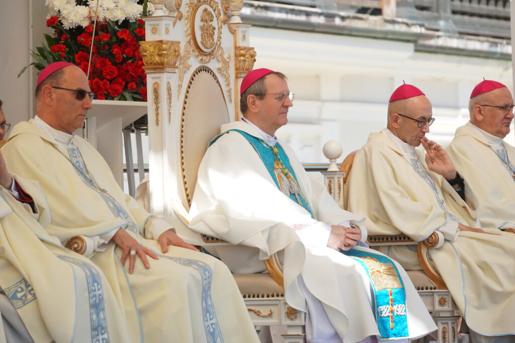 Przewodniczący Episkopatu na Jasnej Górze o sprawach narodu i wiary